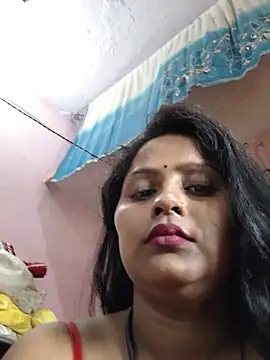 Jasmine Januja online show from June 2026 01:28:02 AM