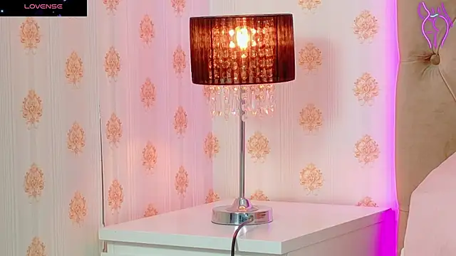 CoraVex online show from October 2025 04:22:01 AM