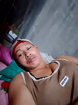 Snapshot of donna-bae chatting on February 2026 10:41:02 PM donna-bae online show from February 2026 10:41:02 PM