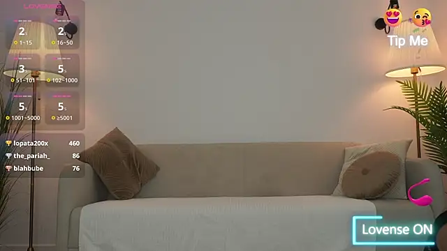 adisson fox online show from October 2025 06:24:01 AM