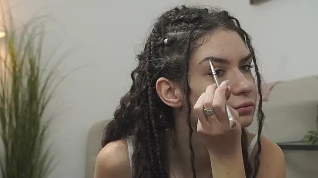 adisson fox online show from November 2025 07:09:01 AM