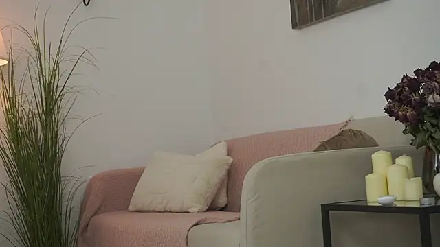 adisson fox online show from November 2025 07:17:01 AM