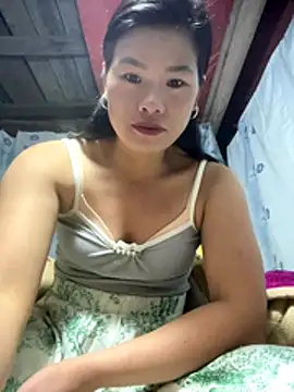 Qinjid002 online show from November 2025 01:00:02 PM