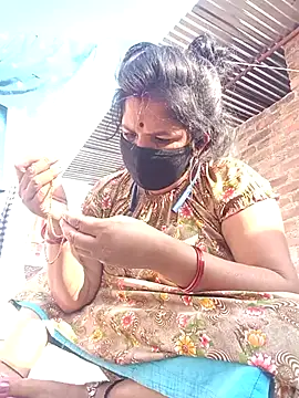 Snapshot of Hott_locky chatting on November 2025 09:01:01 AM Hott locky online show from November 2025 09:01:01 AM