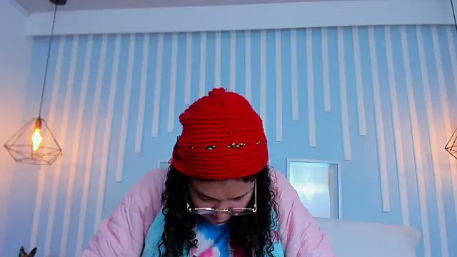 SweetStarr  online show from October 2025 12:36:02 PM