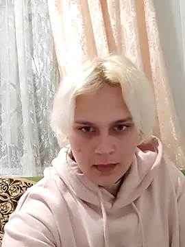 Snapshot of MargoShein chatting on September 2025 05:18:02 PM MargoShein online show from September 2025 05:18:02 PM