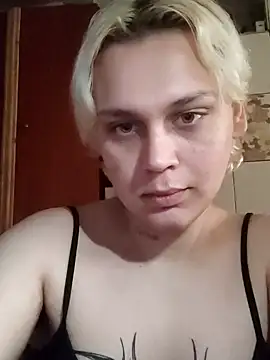 Snapshot of MargoShein chatting on October 2025 09:38:02 AM MargoShein online show from October 2025 09:38:02 AM