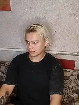 Snapshot of MargoShein chatting on October 2025 09:11:04 AM MargoShein online show from October 2025 09:11:04 AM