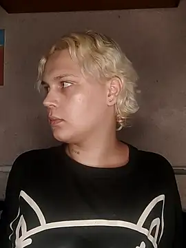 Snapshot of MargoShein chatting on December 2025 11:24:01 PM MargoShein online show from December 2025 11:24:01 PM