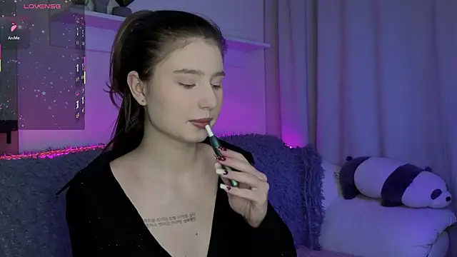  Lua   online show from March 2026 10:05:01 PM