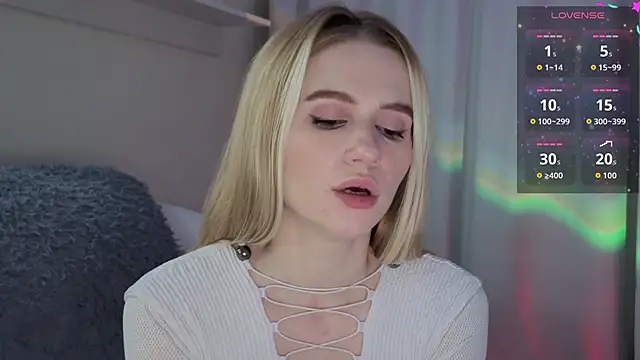 Ange Lus online show from October 2025 09:37:01 PM