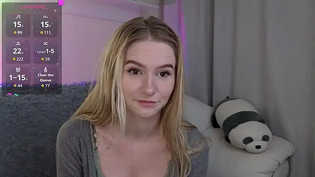 Ange Lus online show from November 2025 04:22:01 PM