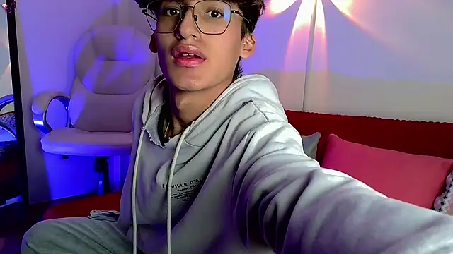 bellmontneon online show from September 2025 11:26:01 AM