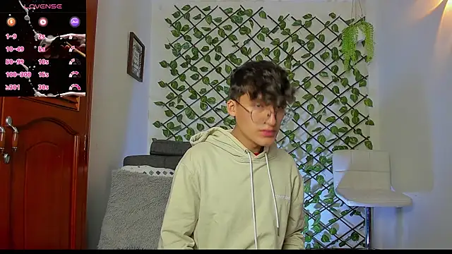 bellmontneon online show from November 2025 11:11:01 AM