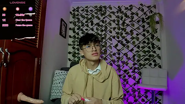 bellmontneon online show from December 2025 11:17:01 AM