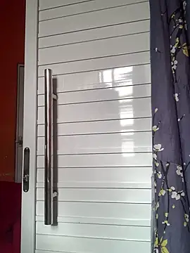 Snapshot of mii_ysaa chatting on April 2026 06:12:02 PM mii ysaa online show from April 2026 06:12:02 PM