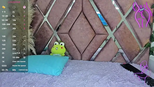 Flufi 740 online show from September 2025 12:11:02 AM