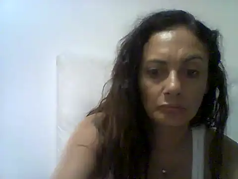Snapshot of dulcefanny chatting on February 2026 06:28:02 AM dulcefanny online show from February 2026 06:28:02 AM