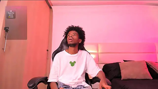 AllexJacob online show from November 2025 01:14:02 PM