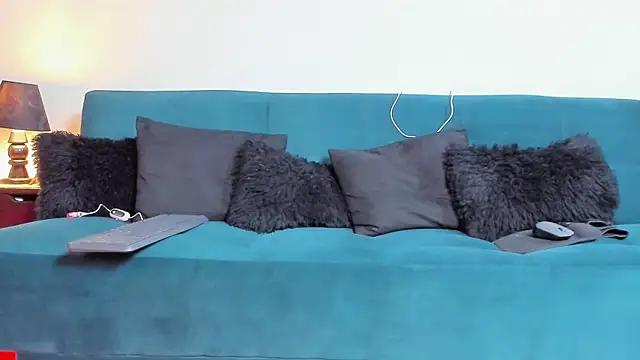 Charliejones  online show from February 2026 11:20:02 PM