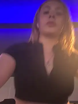 Snapshot of IamCatalina888 chatting on September 2025 05:16:02 PM IamCatalina888 online show from September 2025 05:16:02 PM