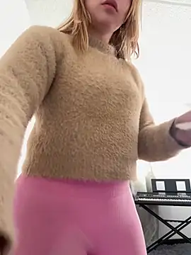 Snapshot of IamCatalina888 chatting on October 2025 07:47:02 PM IamCatalina888 online show from October 2025 07:47:02 PM