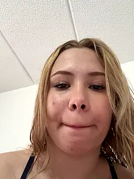 Snapshot of IamCatalina888 chatting on November 2025 12:49:01 PM IamCatalina888 online show from November 2025 12:49:01 PM