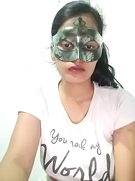 ms-naina online show from April 2026 07:58:01 PM