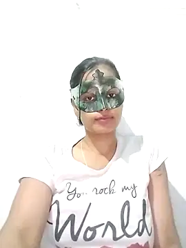 ms-naina online show from April 2026 04:59:01 PM