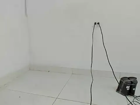 Snapshot of Dakota_x18 chatting on October 2025 08:06:02 PM Dakota x18 online show from October 2025 08:06:02 PM