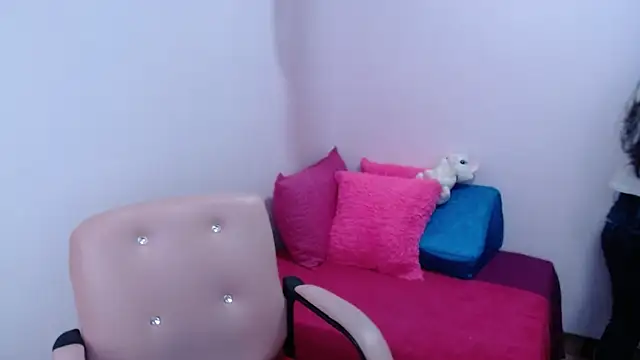 camilavargas  online show from March 2026 09:10:01 PM