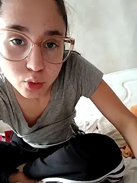 linameii online show from October 2025 04:37:02 PM