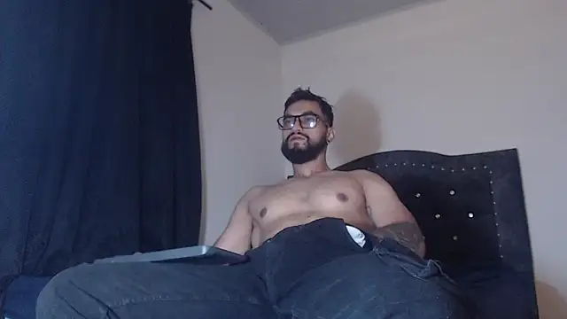 Chrys harris77 online show from March 2026 12:33:01 AM