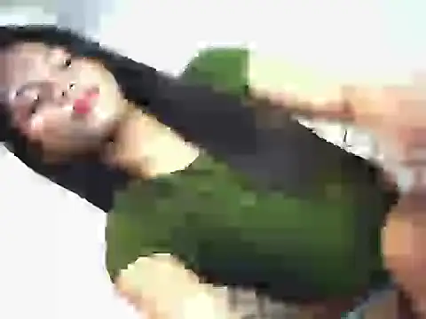 Snapshot of kynthy_bitchy chatting on April 2026 01:44:01 AM kynthy bitchy online show from April 2026 01:44:01 AM