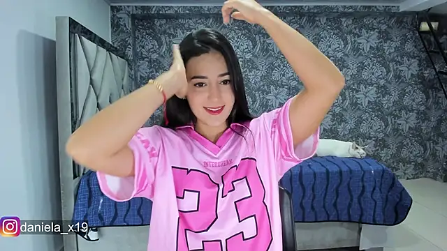 Daniela x19 online show from April 2026 12:45:02 AM