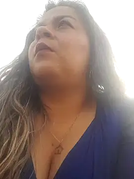 Snapshot of Amalia-sm chatting on October 2025 09:15:02 PM Amalia-sm online show from October 2025 09:15:02 PM