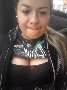 Snapshot of Amalia-sm chatting on October 2025 08:22:02 PM Amalia-sm online show from October 2025 08:22:02 PM