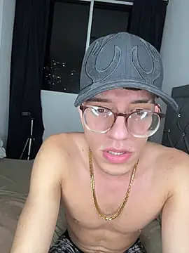 arthurdavies online show from December 2025 03:34:02 AM