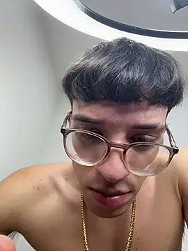 arthurdavies online show from December 2025 12:40:01 AM