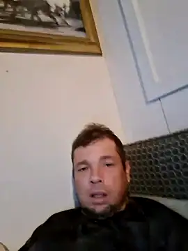 Snapshot of jerryaaron81 chatting on September 2025 08:37:02 AM jerryaaron81 online show from September 2025 08:37:02 AM