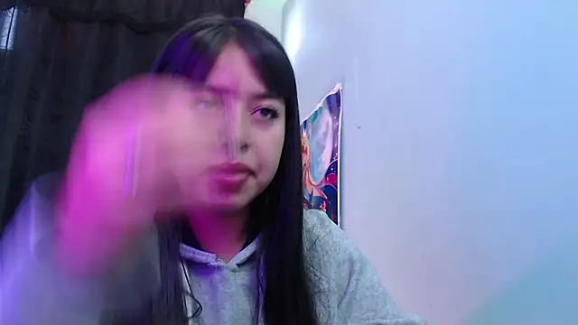 queen salomme online show from September 2025 11:59:02 AM