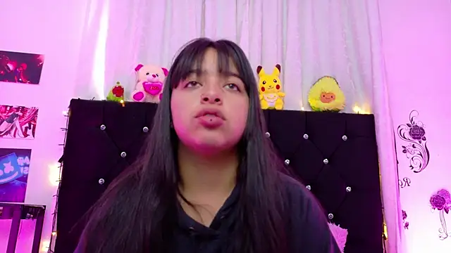 queen salomme online show from October 2025 11:24:01 AM