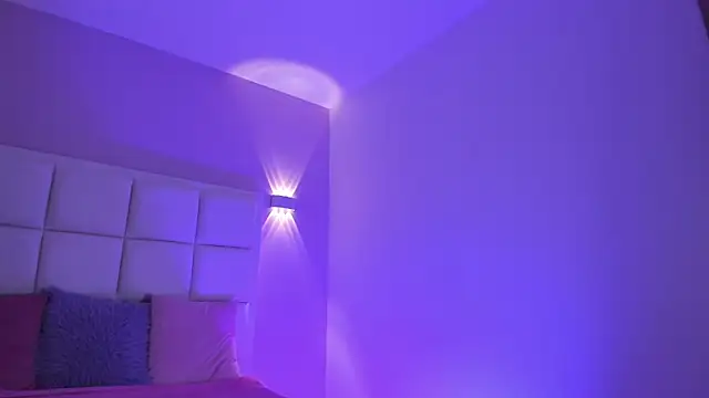 Snapshot of Scarleett_Moon chatting on September 2025 03:30:02 AM Scarleett Moon online show from September 2025 03:30:02 AM