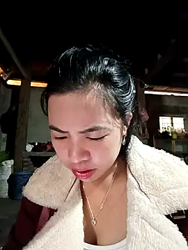 Snapshot of tulipsexy chatting on November 2025 12:33:01 AM tulipsexy online show from November 2025 12:33:01 AM