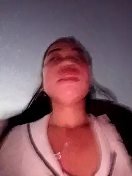 Snapshot of tulipsexy chatting on November 2025 10:51:02 AM tulipsexy online show from November 2025 10:51:02 AM