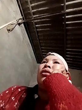 Snapshot of callistra chatting on February 2026 12:43:02 PM callistra online show from February 2026 12:43:02 PM