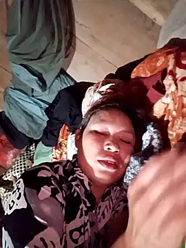 Snapshot of callistra chatting on February 2026 04:16:01 PM callistra online show from February 2026 04:16:01 PM