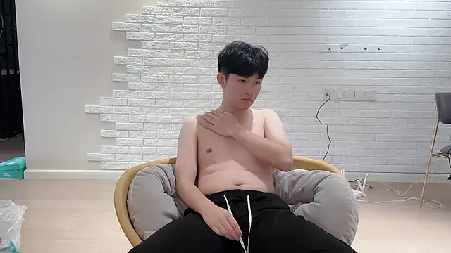 xlong00099 online show from September 2025 06:15:02 AM