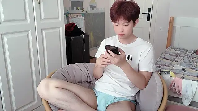 xlong00099 online show from October 2025 04:53:02 AM