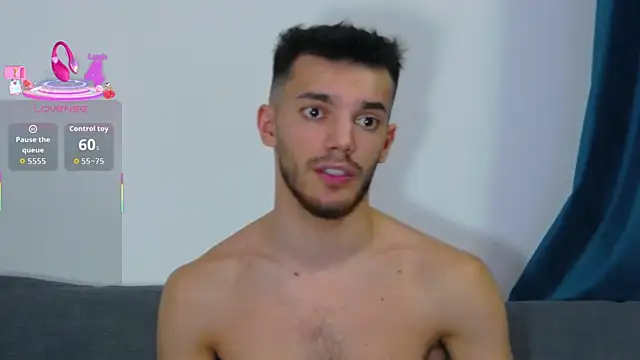 DominicValente online show from November 2025 09:41:02 PM